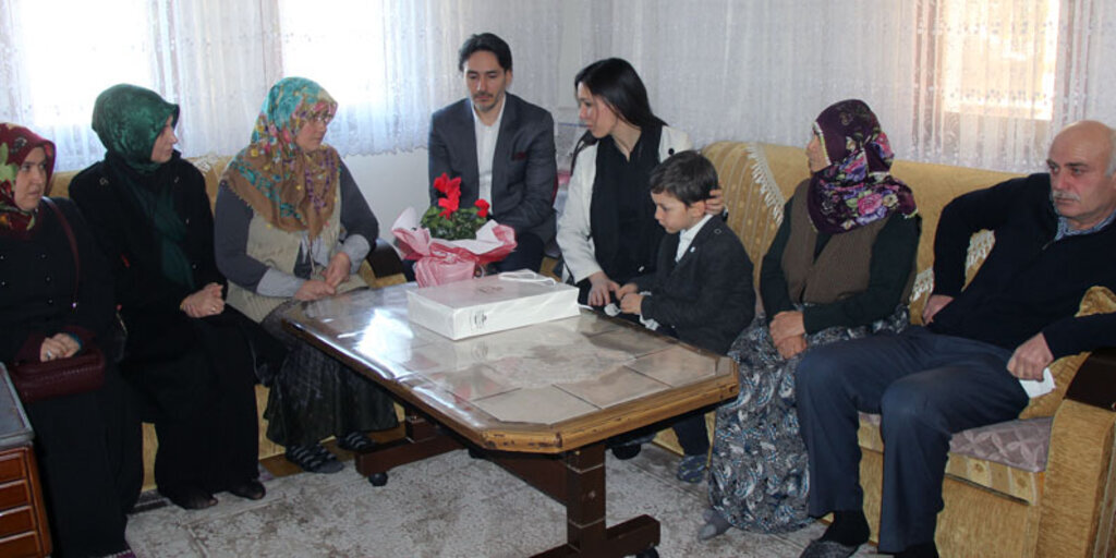 Karaaslan'dan Şehit Ailelerine Ziyaret