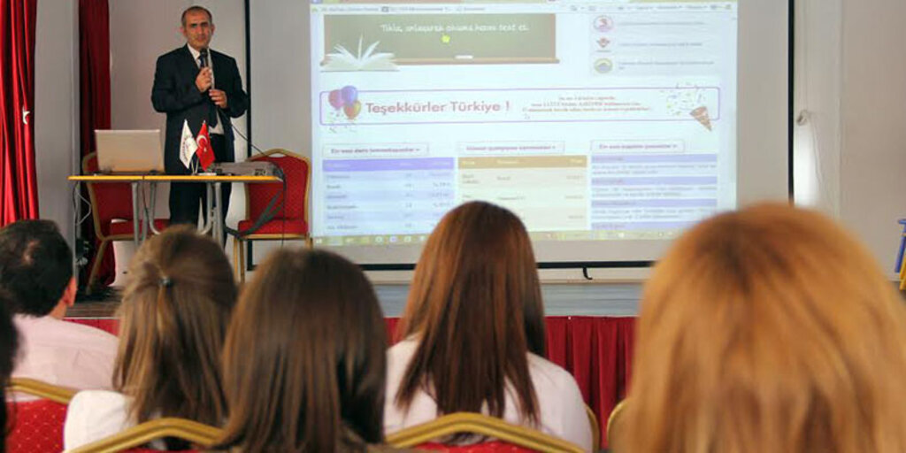 Kariyer Eğitim Kurumları AHOB'u tercih etti