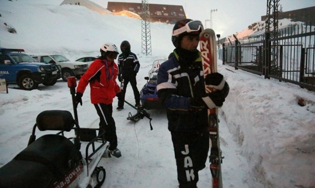 Kartalkaya'da kayak yaparken kaybolan çocuk bulundu
