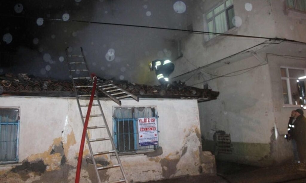 Kastamonu'da ev yangını