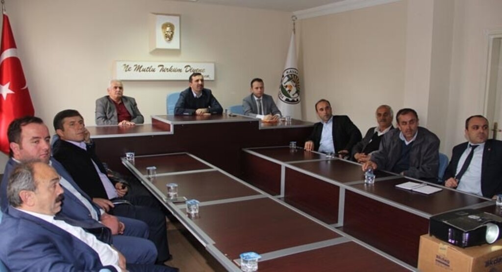 Kavak'ta Muhtarlarla İstişare Toplantısı Yapıldı