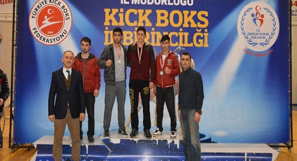Kick Boks İl Birinciliği Müsabakaları sona erdi