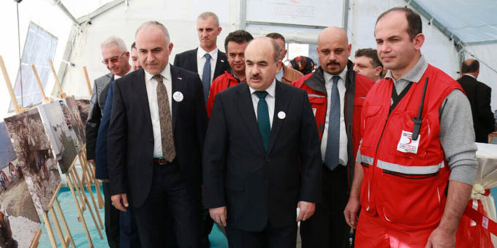 Kızılay, Düzce depreminde hayatını kaybedenleri unutmadı