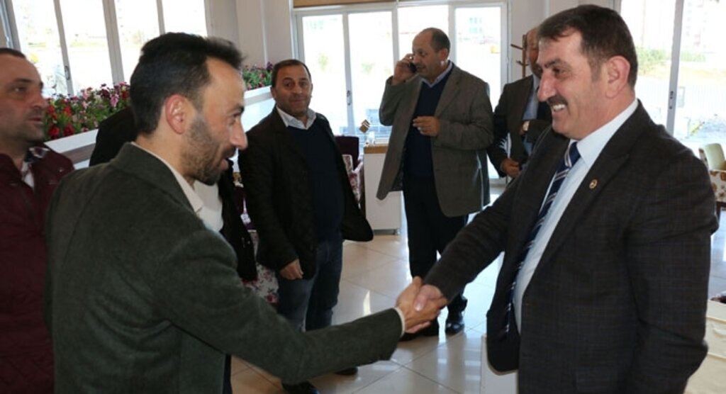 Köktaş: İşadamlarımız ve esnafımızın her zaman yanında ve destekçisiyiz