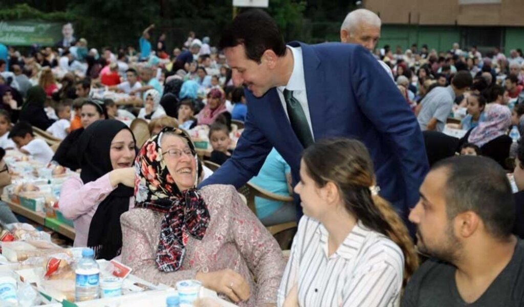 Komşu İftarları Kardeşliği zirveye ulaştırıyor