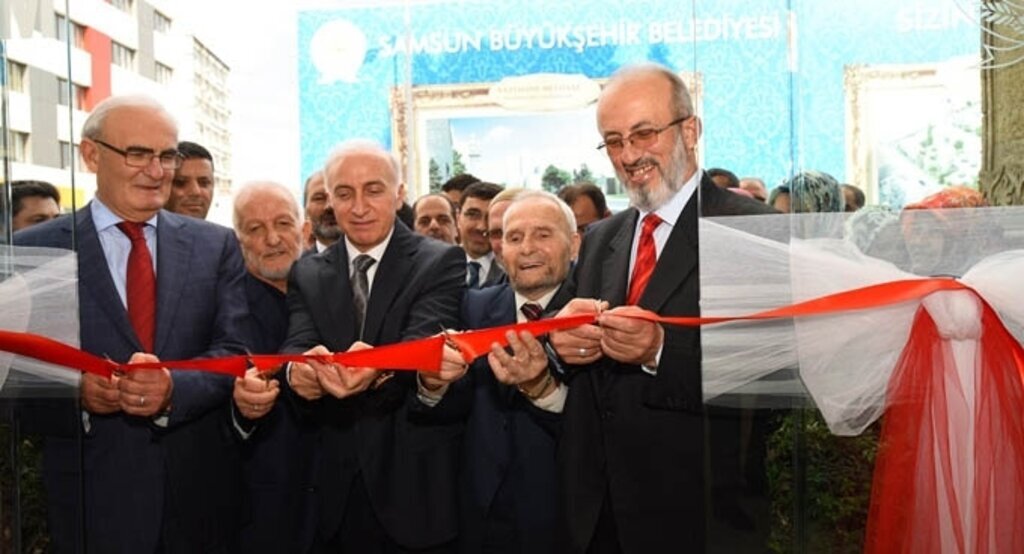 ‘Kutlu iklime yolculuk’ adlı sergi açıldı