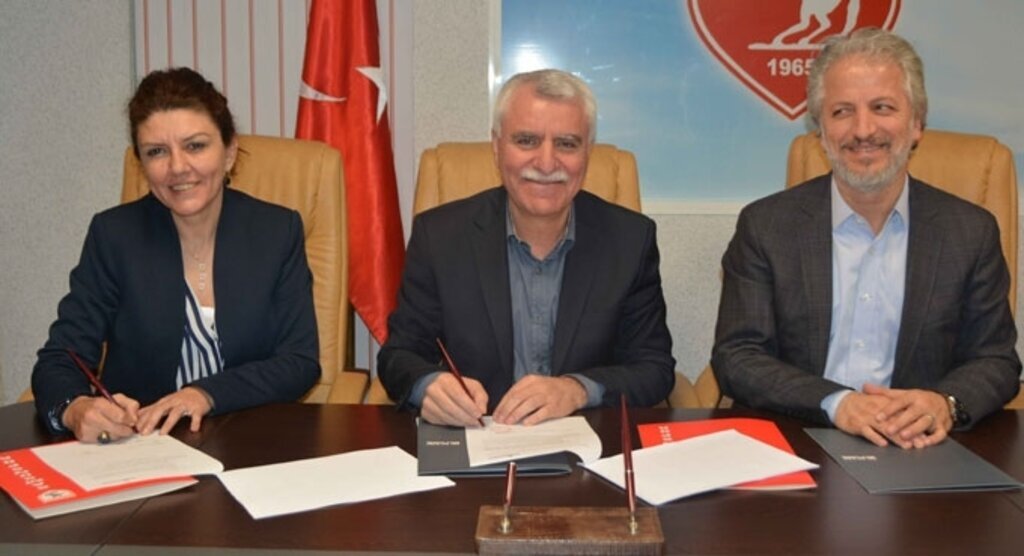 Medical Park Plus Card ile Samsunspor taraftarına büyük avantaj