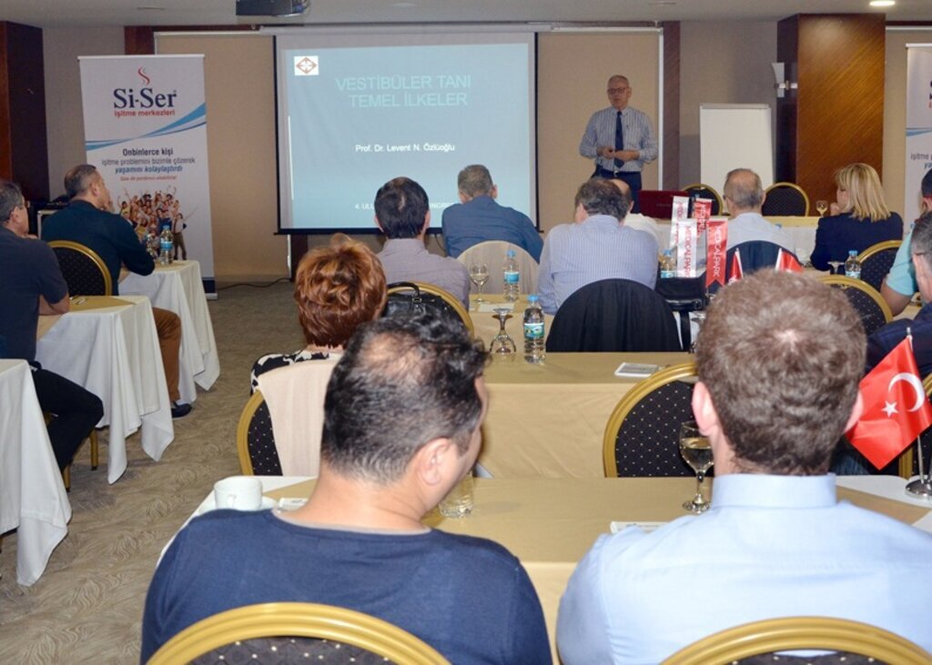 MEDİCAL PARK’TAN BİLİMSEL TOPLANTI