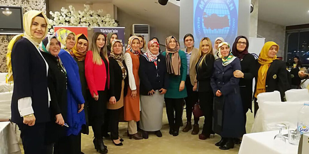 Memur-Sen Kadınlar Komisyonu Başkanı Habibe Öçal, Samsun’da kadın üyelerle buluştu