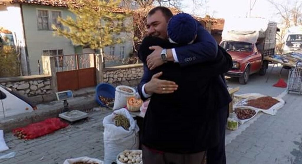 Metin Kuruoğlu Ladiklilerin Gönlünü Fethetti