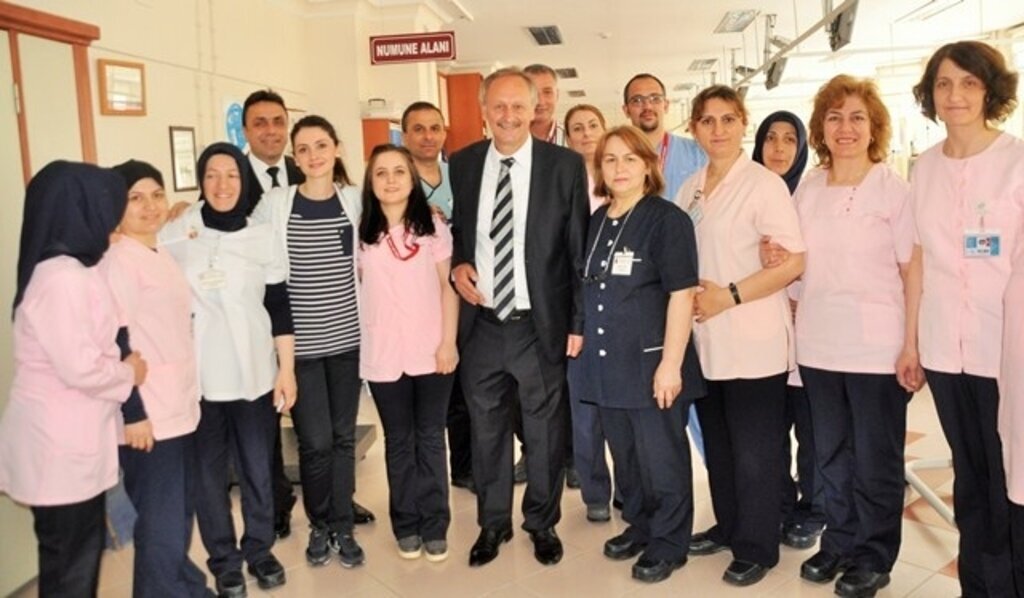 Milletvekili Adayı Özden: 12 yılda sağlıkta gelişmiş ülkeleri yakaladık