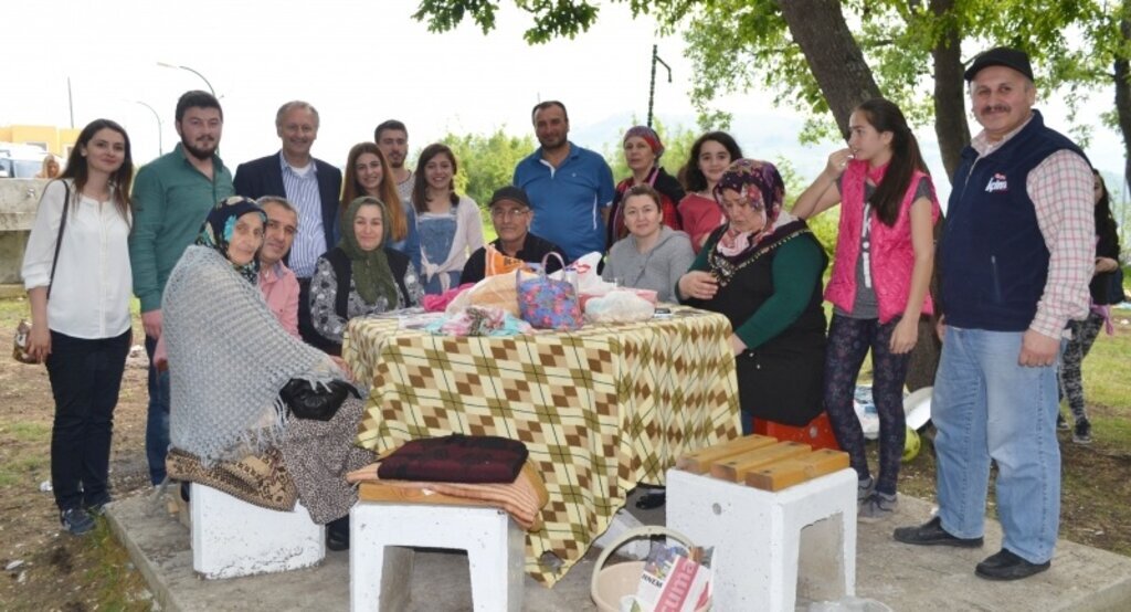 Milletvekili Adayı Özden: ‘Gençlerimiz için çalışıyoruz’
