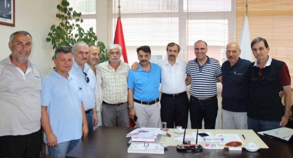 Milletvekili Hayati Tekin’den Türk Kızılayı’na kurban vekâleti