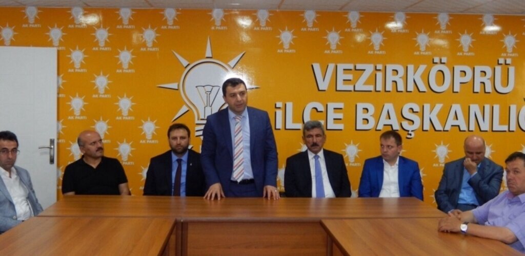 Milletvekili Kurt, hemşerileri ve teşkilat mensuplarıyla bayramlaştı