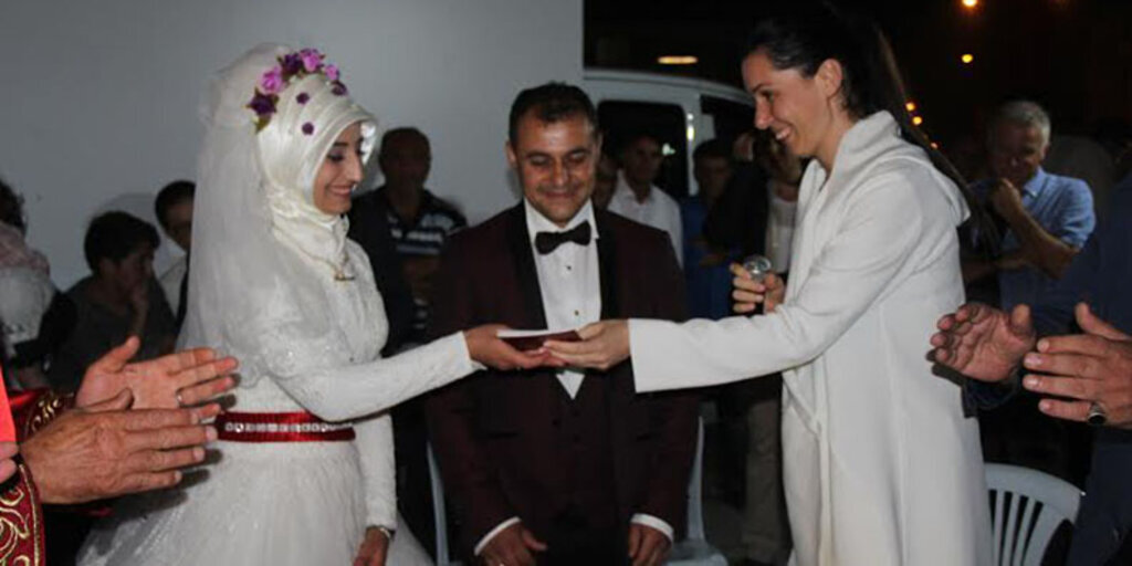 Milletvekili Karaaslan nikah şahidi oldu