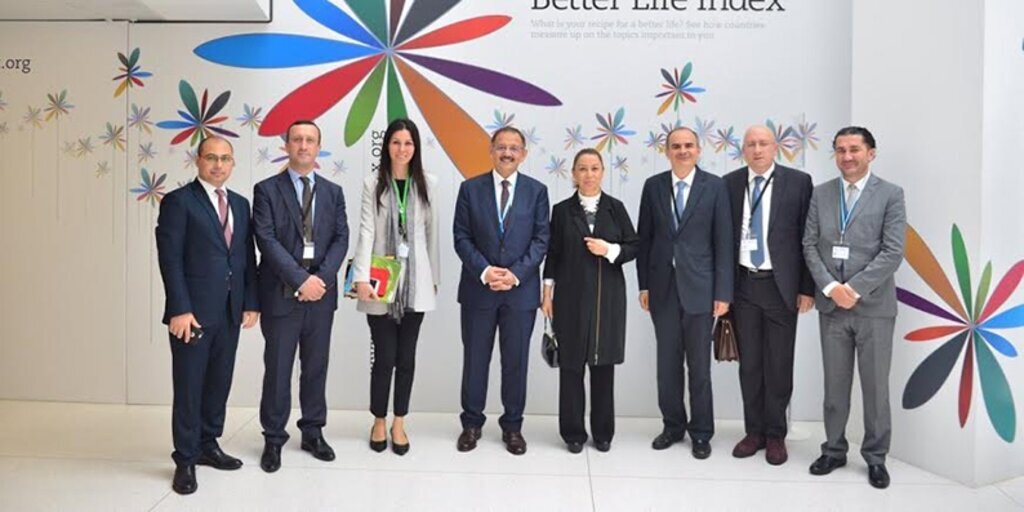 Milletvekili Karaaslan Paris'te 