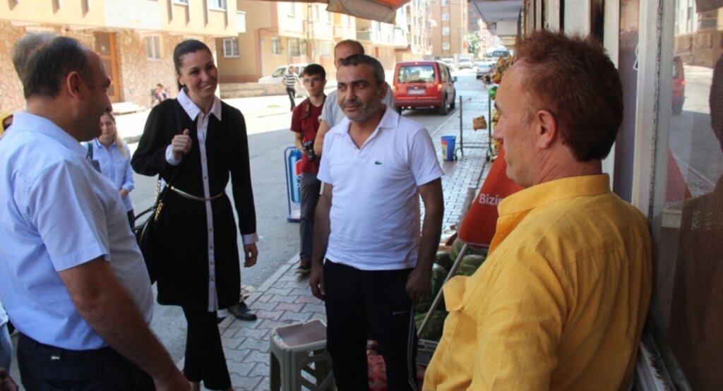 Milletvekili Karaaslan'dan Canik'te esnaf ziyareti