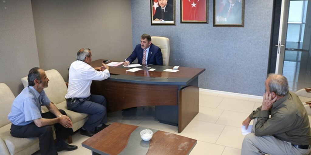  Milletvekili Köktaş Halk Buluşmasında Vatandaşların Sorularını Dinledi