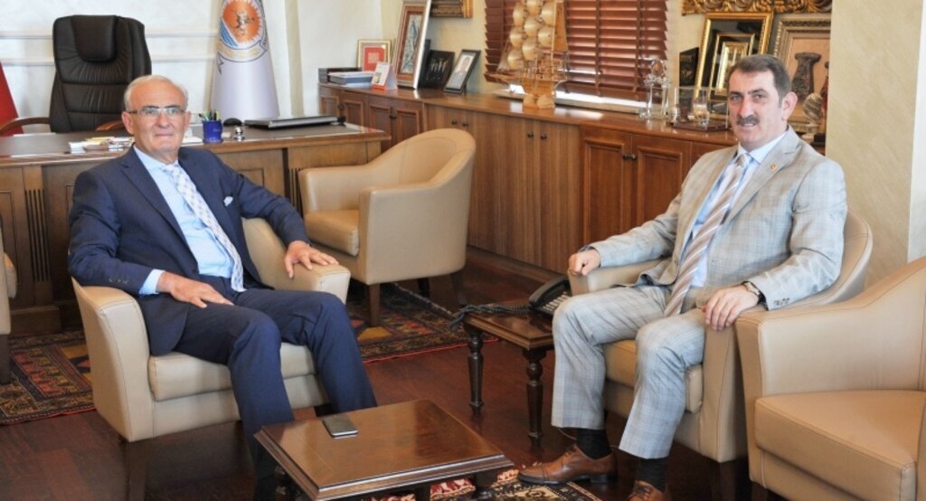 Milletvekili Köktaş Başkan Yılmaz'ı ziyaret etti