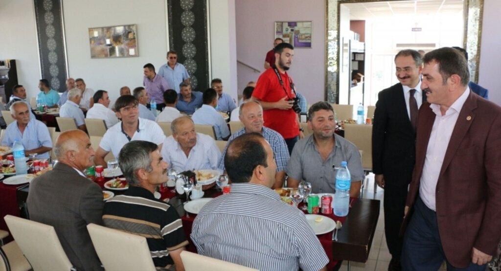 Milletvekili Köktaş Çarşamba Muhtarlar Derneği yemeğine katıldı