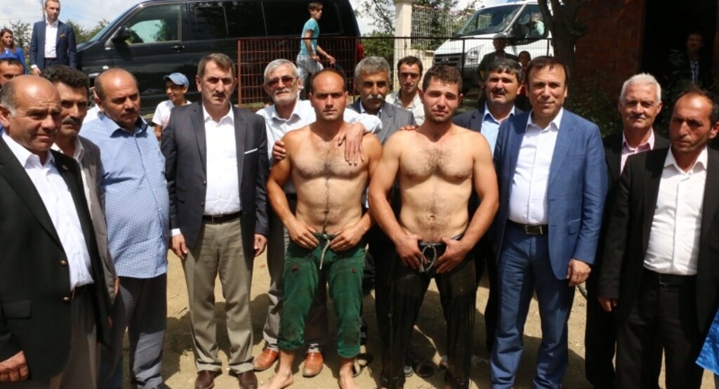 Milletvekili Köktaş güreş şenliklerine katıldı