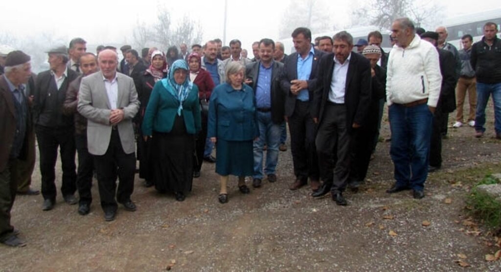 Milletvekili Tülay Bakır Canik'te incelemelerde bulundu