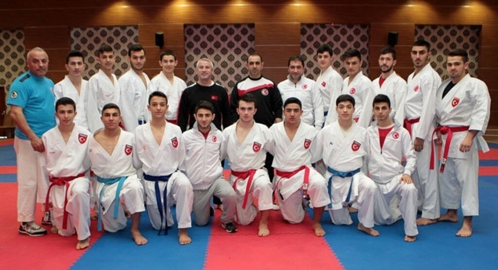 Milli karatecilerimizden başarılı başlangıç