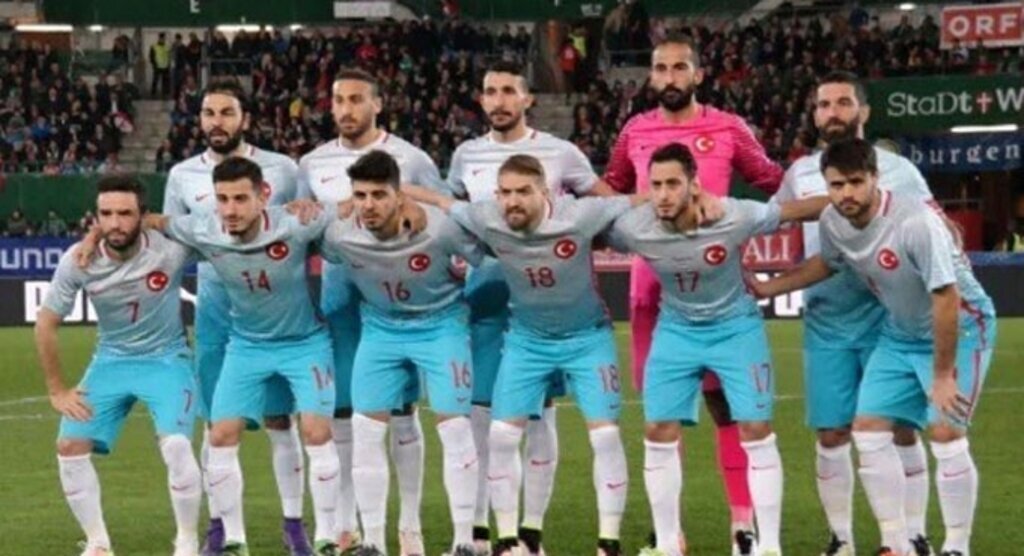 Milli Takımımız Avusturya'yı Arda ve Hakan'ın golleriyle geçti