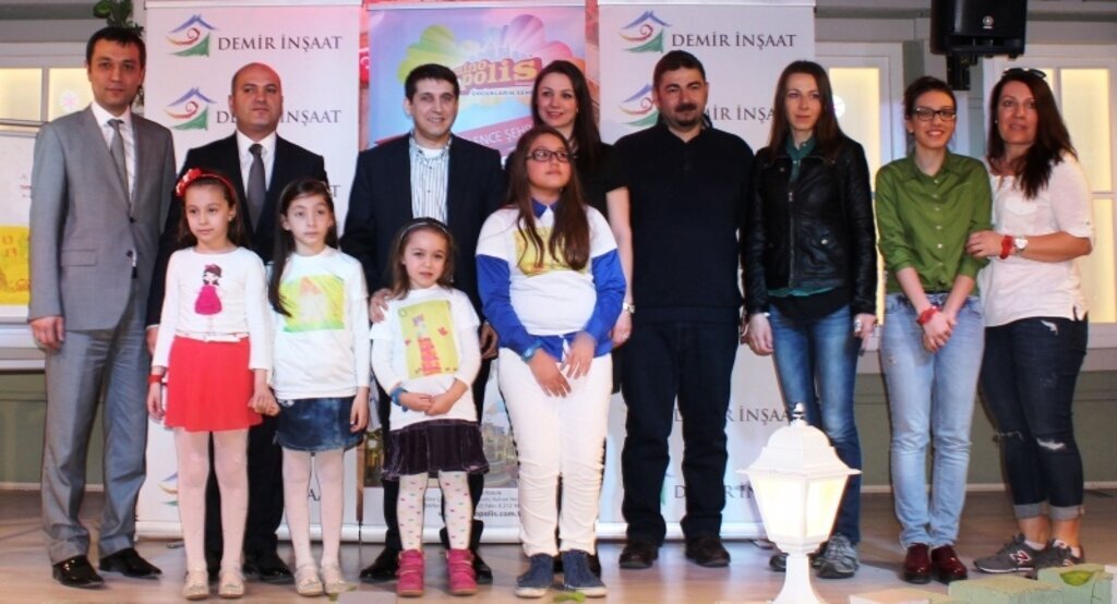 Minopolis’te çocuklar hayalindeki evi çizdi