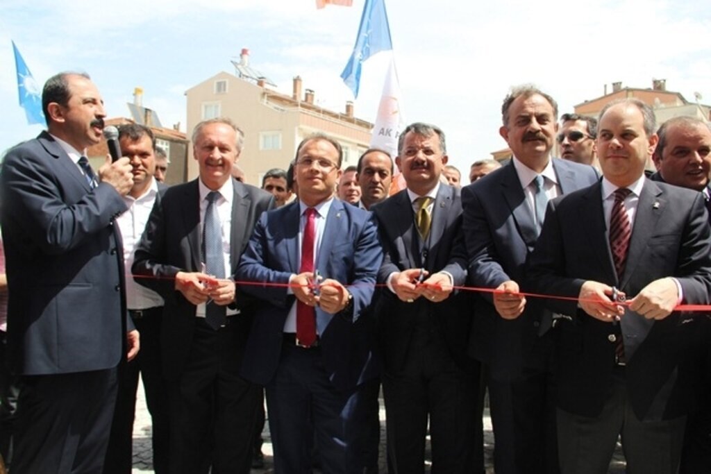 Muharrem Göksel, Muhalefetin Seçim Beyannamelerini Sert Dille Eleştirdi