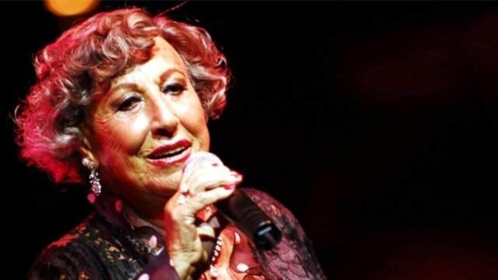 Müzeyyen Senar vefat etti