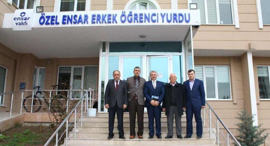 Necmi Çamaş:Geleceğimizin teminatı öğrencilerimiz