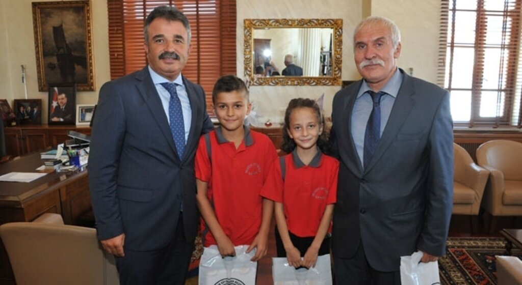 Öğrencilerden Büyükşehir Belediyesi'ne ziyaret