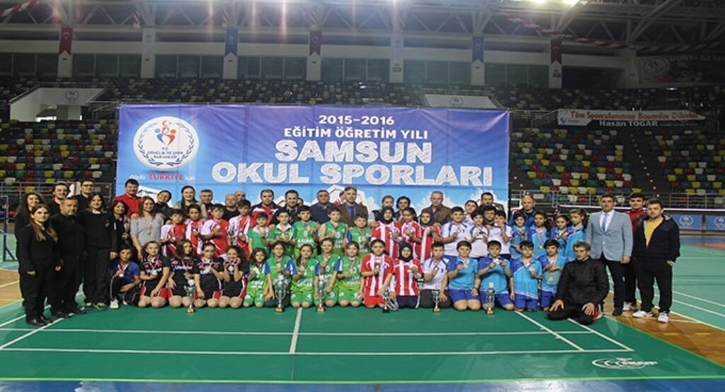 Okul Sporları Badminton küçük kız-erkek İl Birinciliği sona erdi