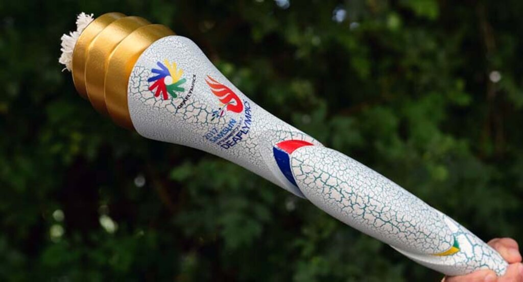 Olimpiyat ateşi Samsun'a doğru yola çıktı