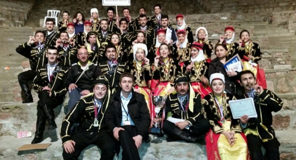 OMÜ Halk oyunları topluluğu horon’da şampiyon oldu