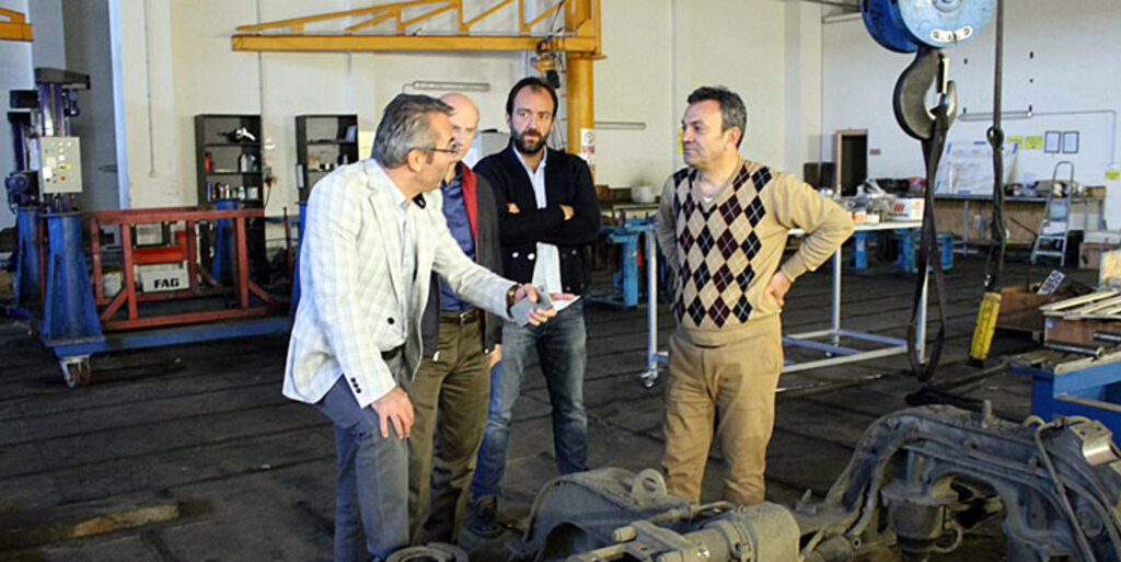 OMÜ heyeti raylı sistem hakkında bilgi aldı