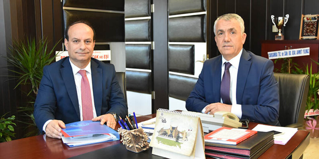 OMÜ Vakfı Koleji Müdürü’nden Rektör Bilgiç’e Sunum