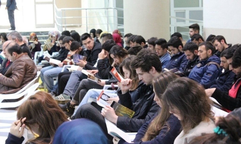 OMÜ’de Okuma Şenliği