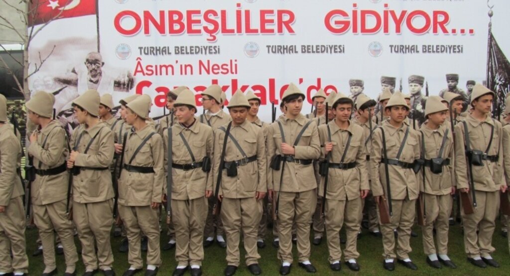 Onbeşliler Çanakkale'ye uğurlandı