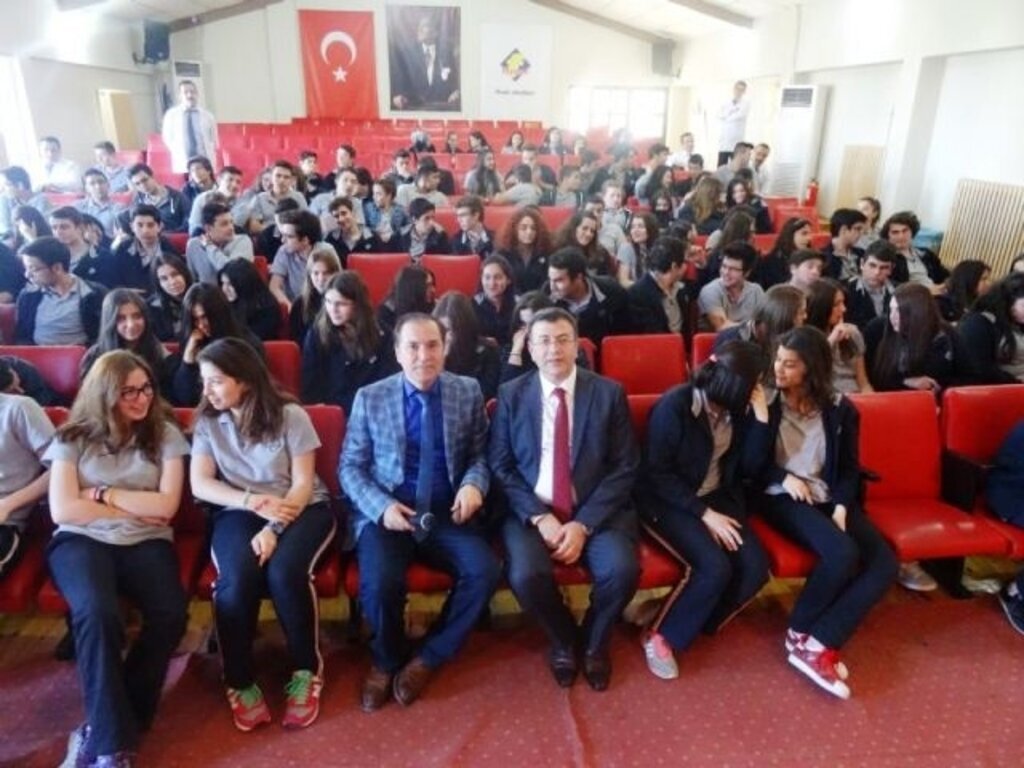 Organ Bağışına Genç Dokunuş Projesi 17 İlçe 17 Konferans
