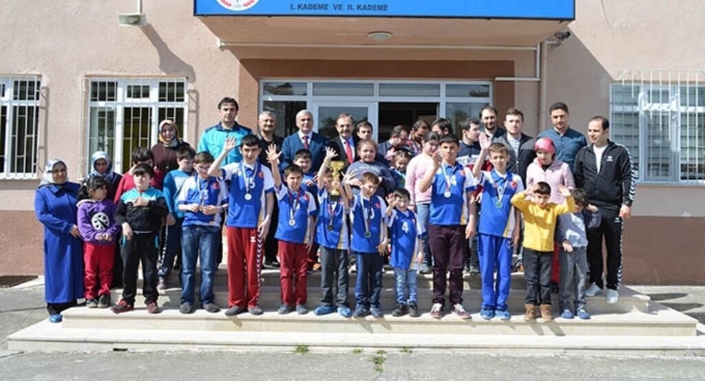 Otistik Okulundan Başkan Şahin’e teşekkür