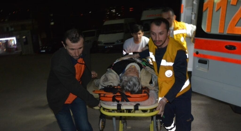 Otomobilin çarptığı kadın öldü