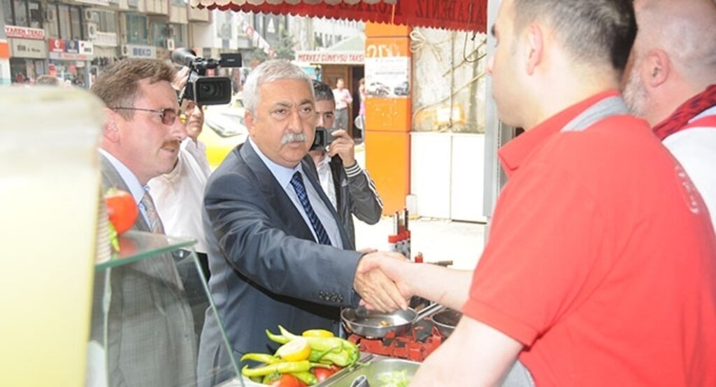 Palandöken: Elektrik ve akaryakıt fiyatları acilen düşürülmeli