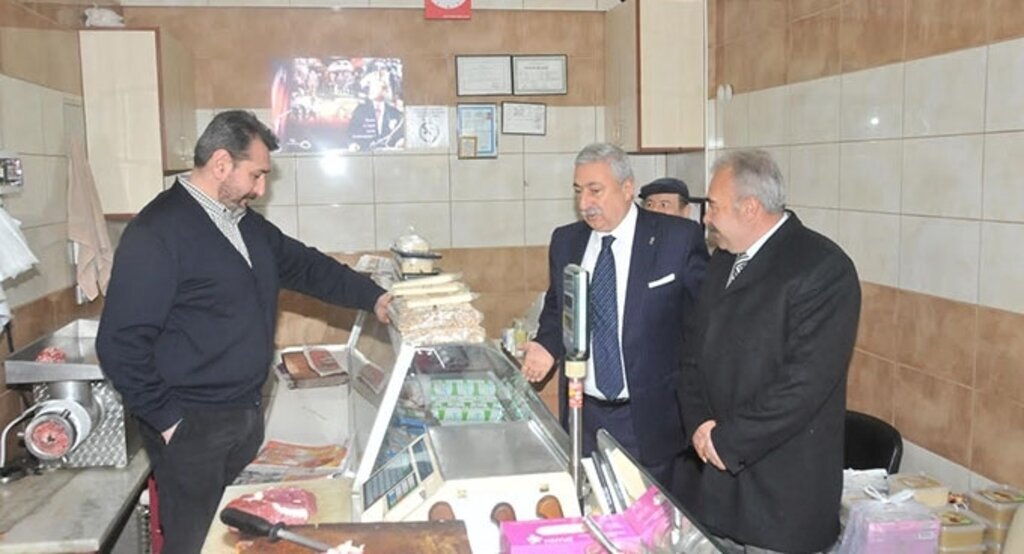 Palandöken: ‘İthal damızlıklar küçük aile işletmelerine verilsin’