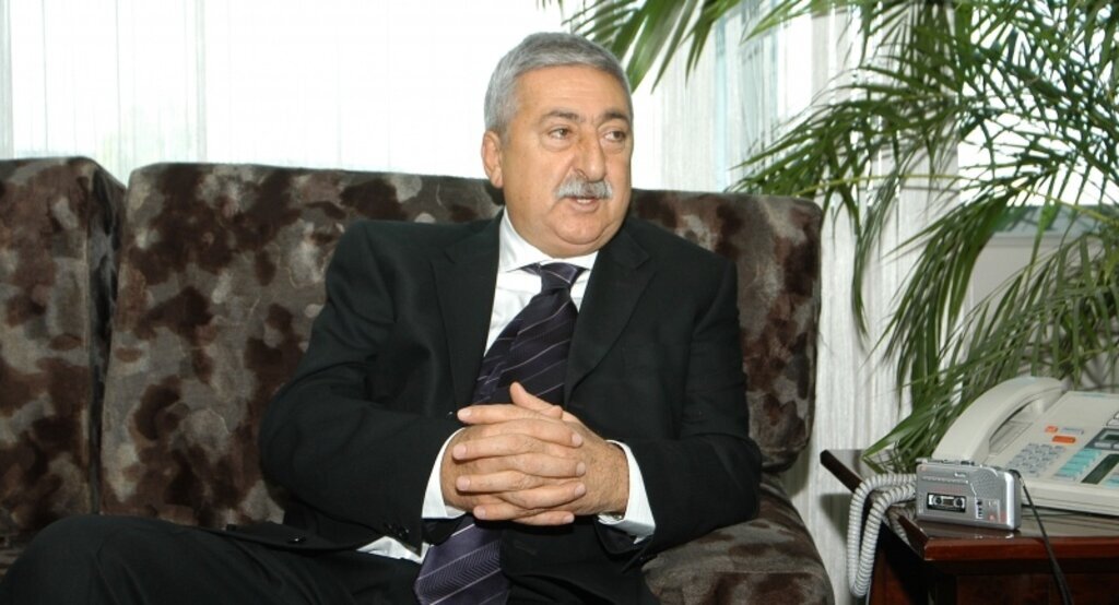 Palandöken: ‘Nüfus 10 milyon arttı mükellef sayısı 115 bin azaldı”’