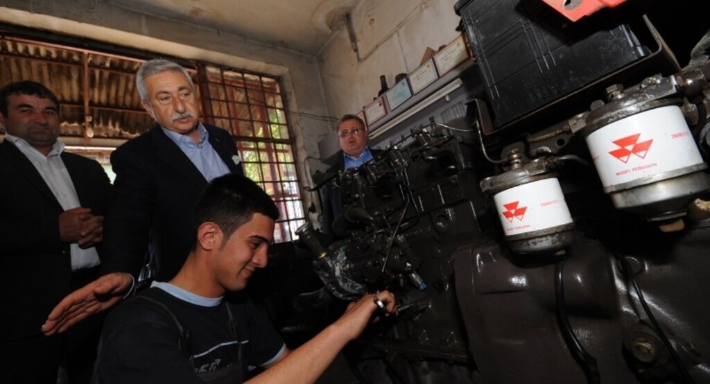 Palandöken: ‘Türkiye’de sorun işsizlik değil mesleksizlik’