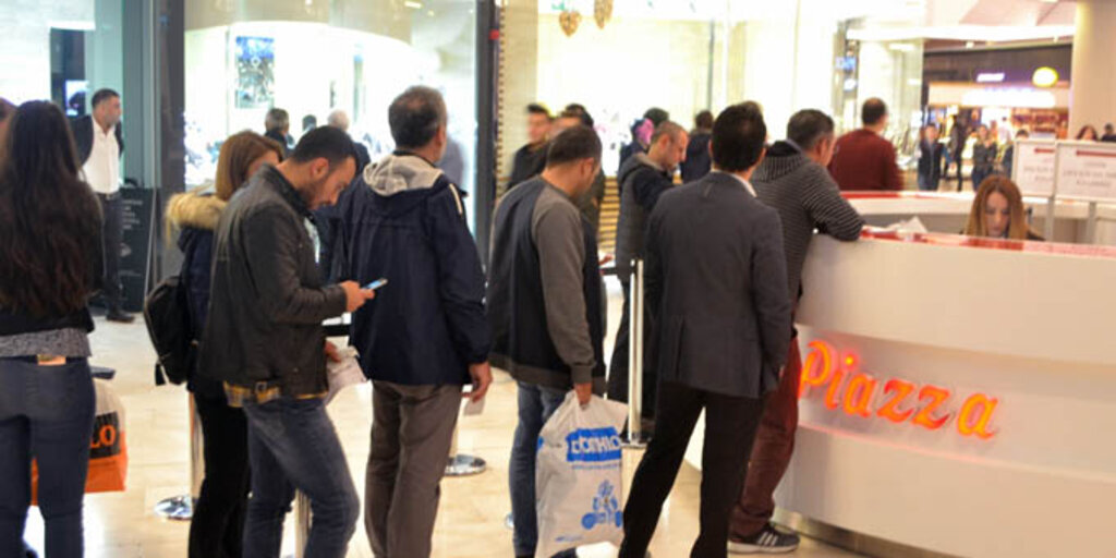 Piazza’da çekilişe katılan Audi Q3 kazanma şansı yakalıyor