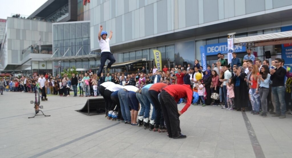 Piazza’da spor festivali hazırlıkları başlıyor!