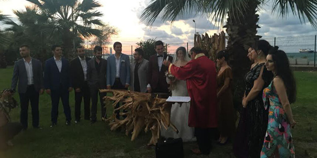 Polat ve Bektaş ailelerinin mutlu günü